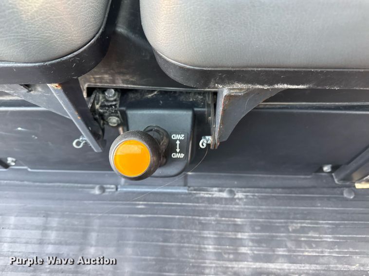 image for item EG2438 2014 Kubota RTV-X900 utility vehicle