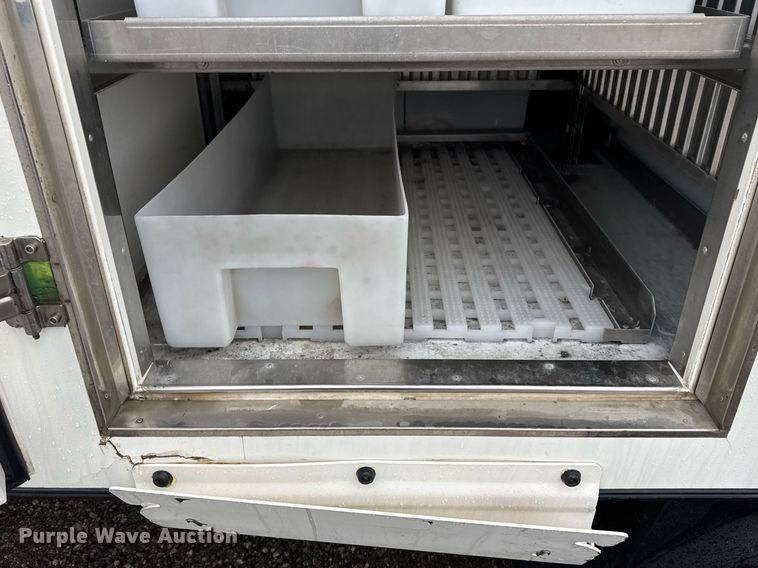 image for item EG2512 2019 Ford E450 Super Duty refrigerated truck