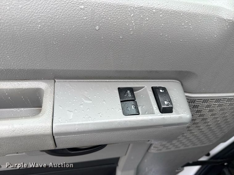 image for item EG2512 2019 Ford E450 Super Duty refrigerated truck