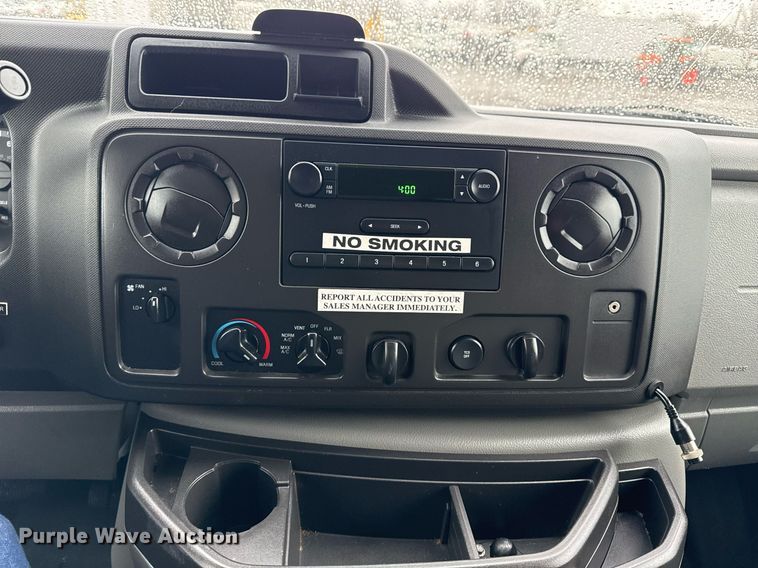 image for item EG2512 2019 Ford E450 Super Duty refrigerated truck