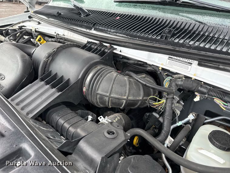 image for item EG2512 2019 Ford E450 Super Duty refrigerated truck