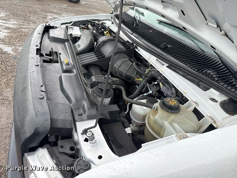 image for item EG2512 2019 Ford E450 Super Duty refrigerated truck