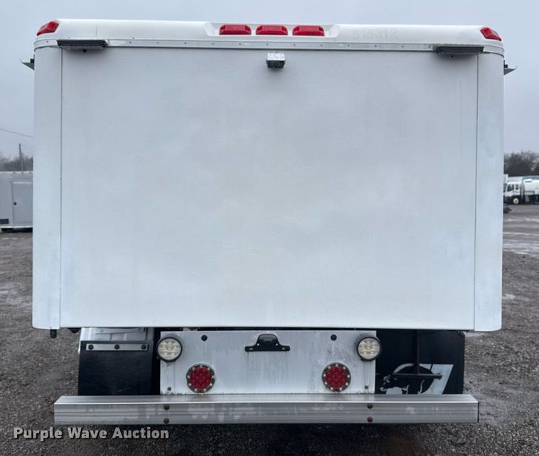 image for item EG2516 2019 Ford F550 Super Duty refrigerated truck