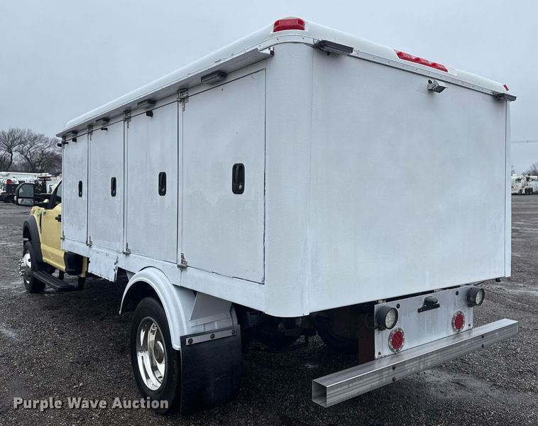image for item EG2516 2019 Ford F550 Super Duty refrigerated truck