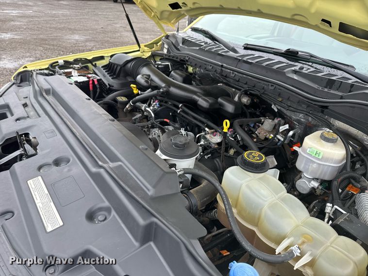 image for item EG2516 2019 Ford F550 Super Duty refrigerated truck