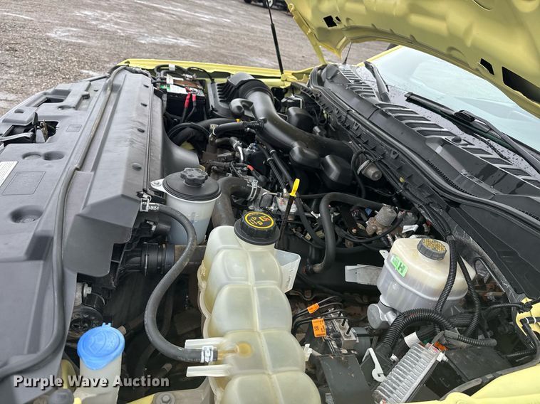 image for item EG2516 2019 Ford F550 Super Duty refrigerated truck