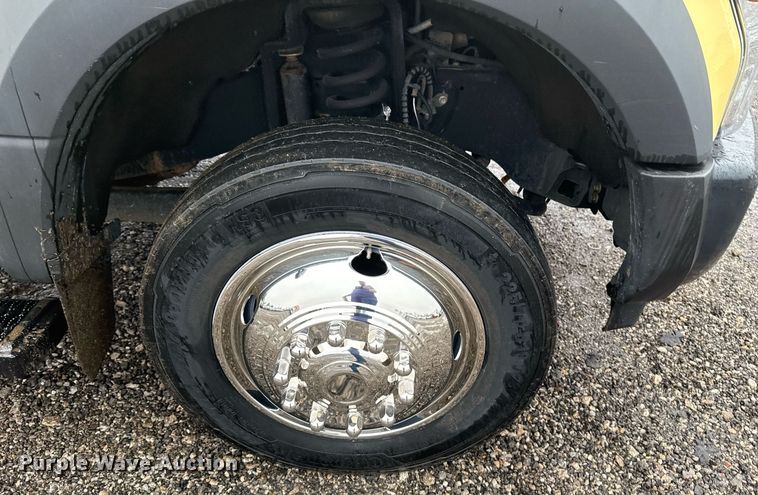 image for item EG2516 2019 Ford F550 Super Duty refrigerated truck