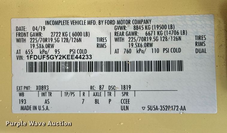 image for item EG2516 2019 Ford F550 Super Duty refrigerated truck