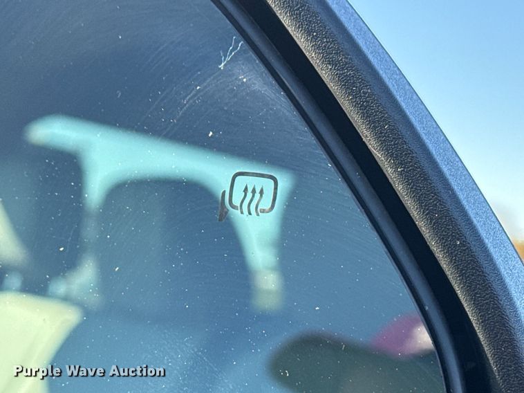 image for item EG2527 2020 Ford F550 Crew Cab flatbed truck