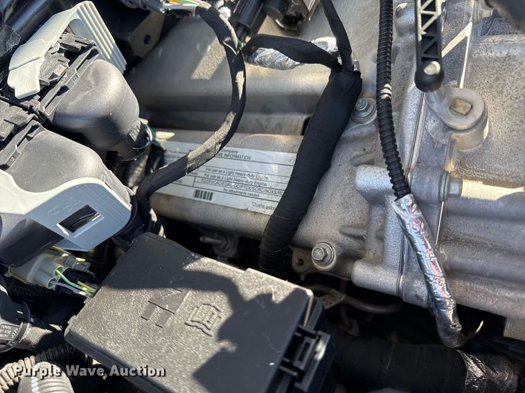 image for item EG2527 2020 Ford F550 Crew Cab flatbed truck