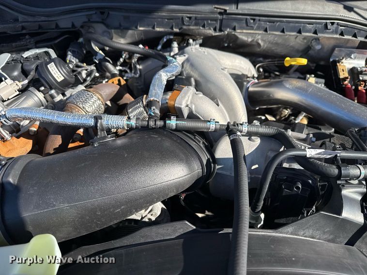 image for item EG2527 2020 Ford F550 Crew Cab flatbed truck