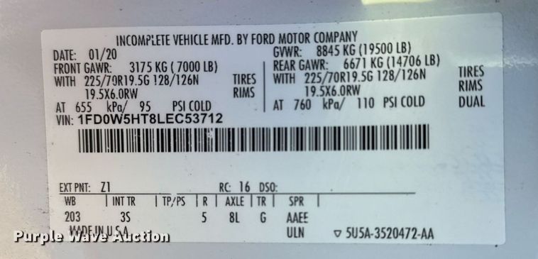 image for item EG2527 2020 Ford F550 Crew Cab flatbed truck