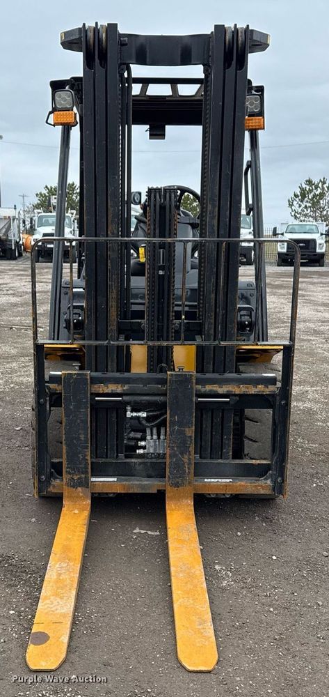 image for item EG2540 2021 Hyundai 30D-9 forklift