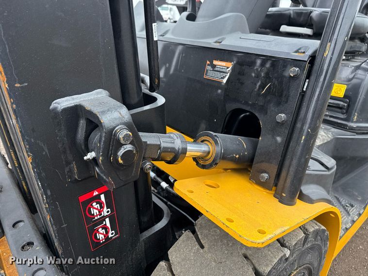 image for item EG2540 2021 Hyundai 30D-9 forklift