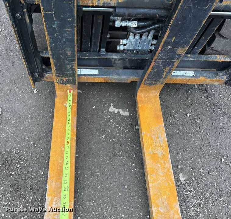 image for item EG2540 2021 Hyundai 30D-9 forklift