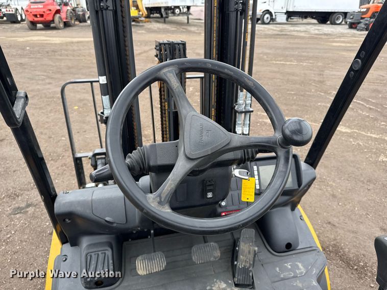 image for item EG2540 2021 Hyundai 30D-9 forklift