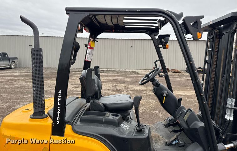 image for item EG2540 2021 Hyundai 30D-9 forklift