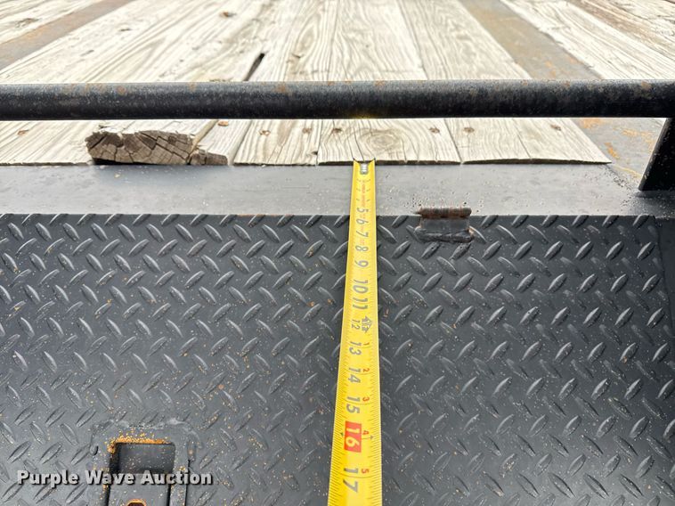 image for item EG2541 2007 Pro Trak Trailers equipment trailer