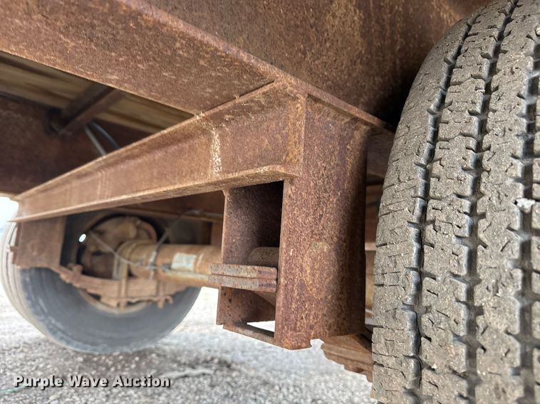 image for item EG2541 2007 Pro Trak Trailers equipment trailer