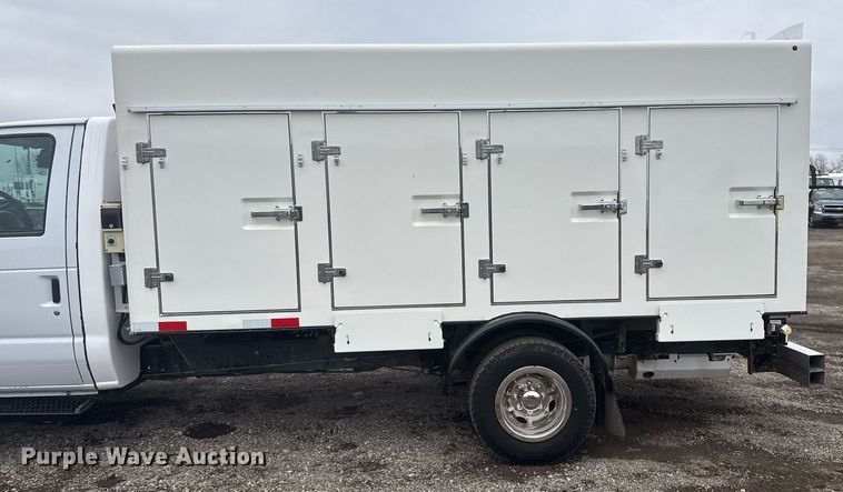image for item EG2546 2018 Ford E450 Super Duty refrigerated truck