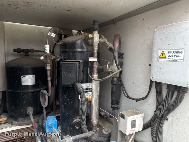 image for item EG2546 2018 Ford E450 Super Duty refrigerated truck