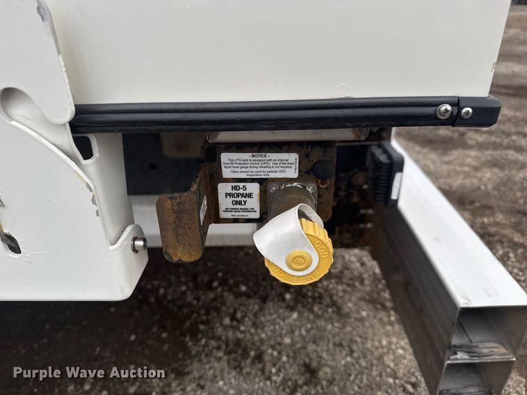 image for item EG2546 2018 Ford E450 Super Duty refrigerated truck