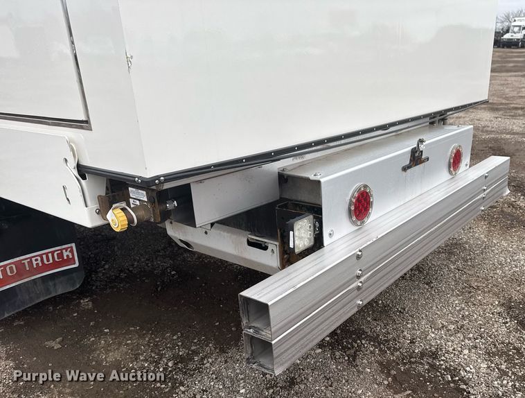 image for item EG2546 2018 Ford E450 Super Duty refrigerated truck