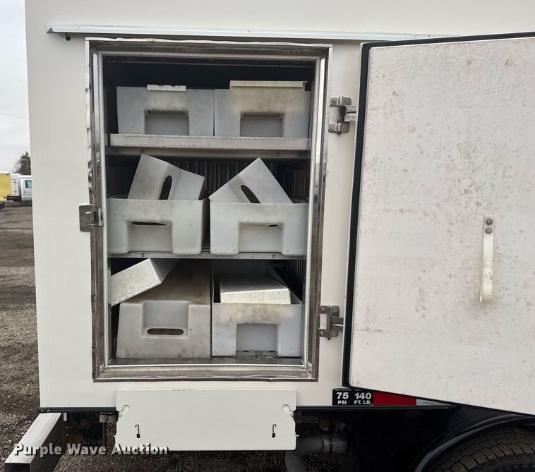 image for item EG2546 2018 Ford E450 Super Duty refrigerated truck