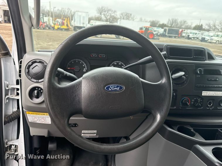 image for item EG2546 2018 Ford E450 Super Duty refrigerated truck