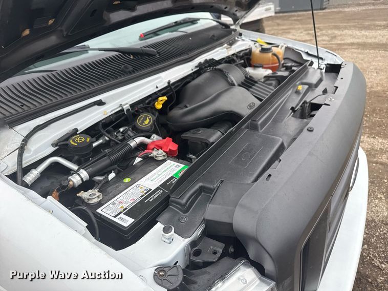 image for item EG2546 2018 Ford E450 Super Duty refrigerated truck