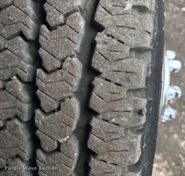 image for item EG2546 2018 Ford E450 Super Duty refrigerated truck