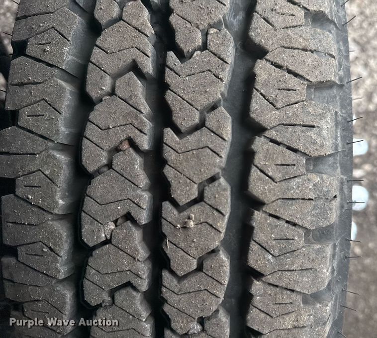 image for item EG2546 2018 Ford E450 Super Duty refrigerated truck