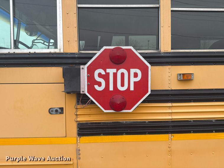 image for item EG2547 2007 Blue Bird BB Conventional school bus