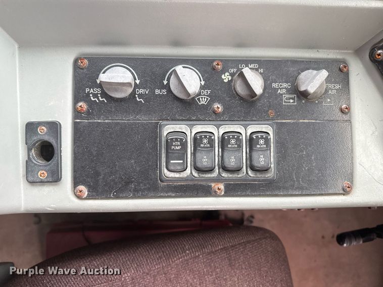 image for item EG2547 2007 Blue Bird BB Conventional school bus