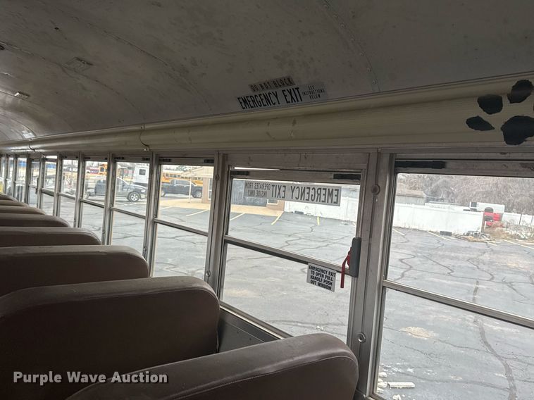 image for item EG2547 2007 Blue Bird BB Conventional school bus