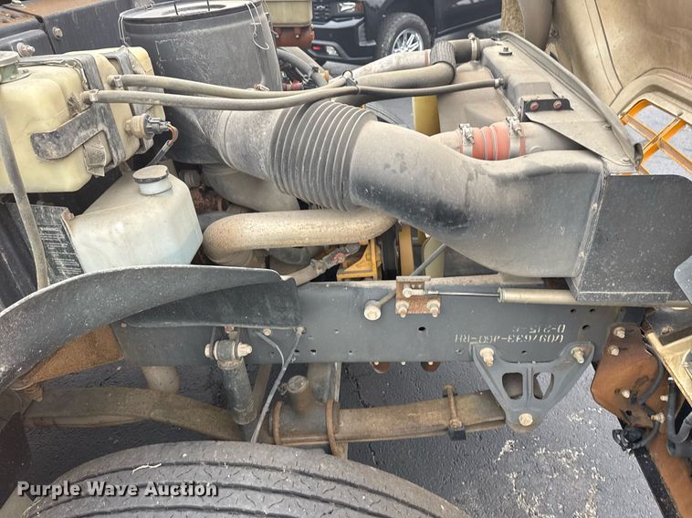 image for item EG2547 2007 Blue Bird BB Conventional school bus