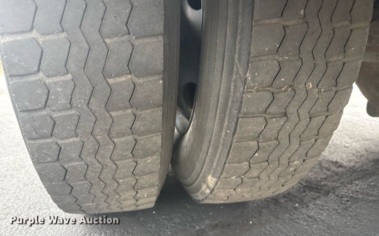 image for item EG2547 2007 Blue Bird BB Conventional school bus