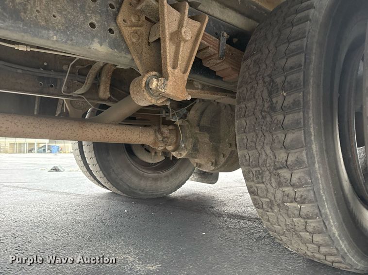 image for item EG2547 2007 Blue Bird BB Conventional school bus