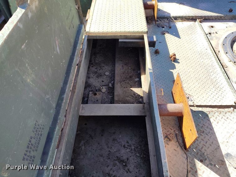 image for item EH0139 Flatbed