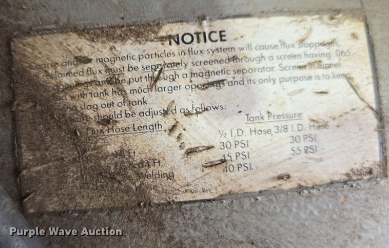 image for item EH8640 1973 Lincoln Idealarc DC-600 welder