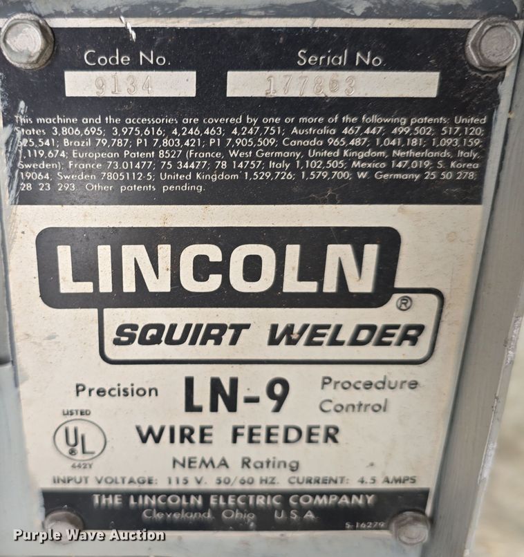 image for item EH8640 1973 Lincoln Idealarc DC-600 welder
