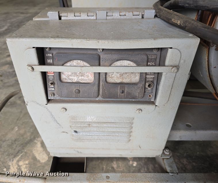 image for item EH8641 1974 Lincoln Idealarc DC-600 welder