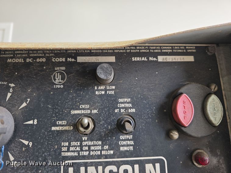 image for item EH8641 1974 Lincoln Idealarc DC-600 welder
