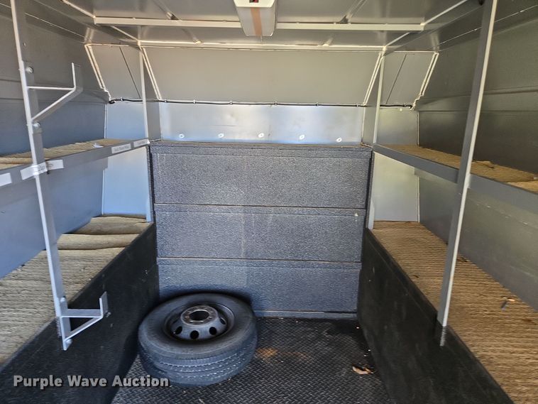 image for item EI4148 2006 Ford E450 utility van