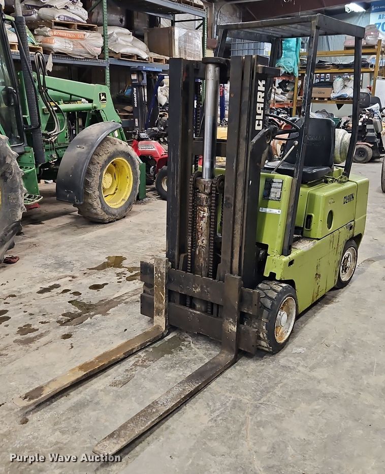 image for item EI8817 Clark G500-50 forklift