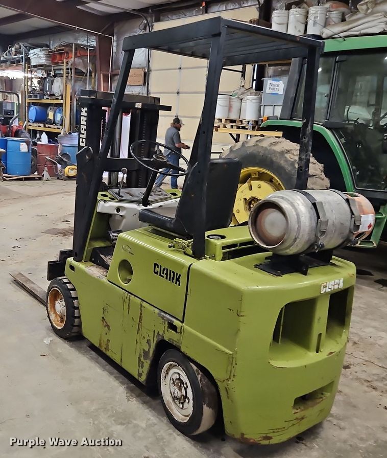 image for item EI8817 Clark G500-50 forklift