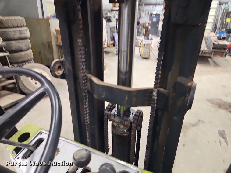 image for item EI8817 Clark G500-50 forklift