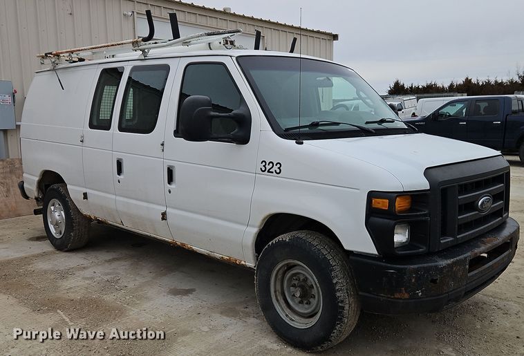 image for item EI8818 2011 Ford E250 van