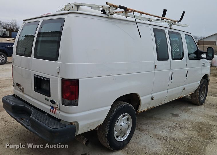 image for item EI8818 2011 Ford E250 van