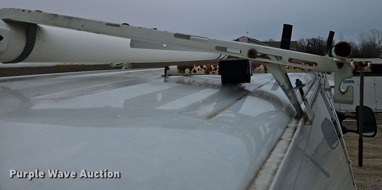 image for item EI8818 2011 Ford E250 van